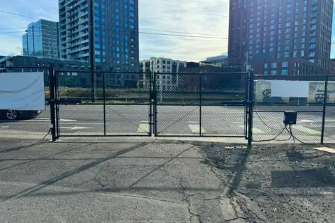 commercial gate repair